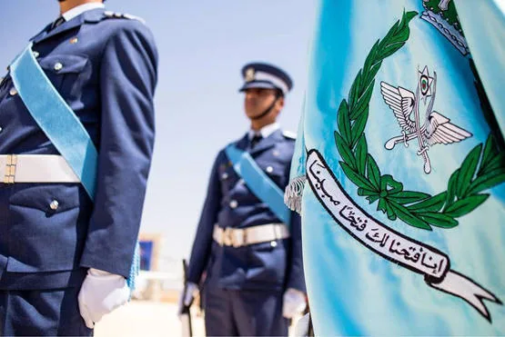 إعلان تجنيد في سلاح الجو