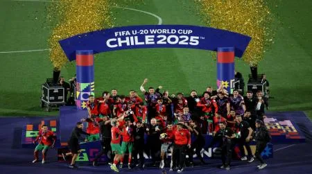 المغرب يتوج بكأس العالم للشباب بفوزه على الأرجنتين