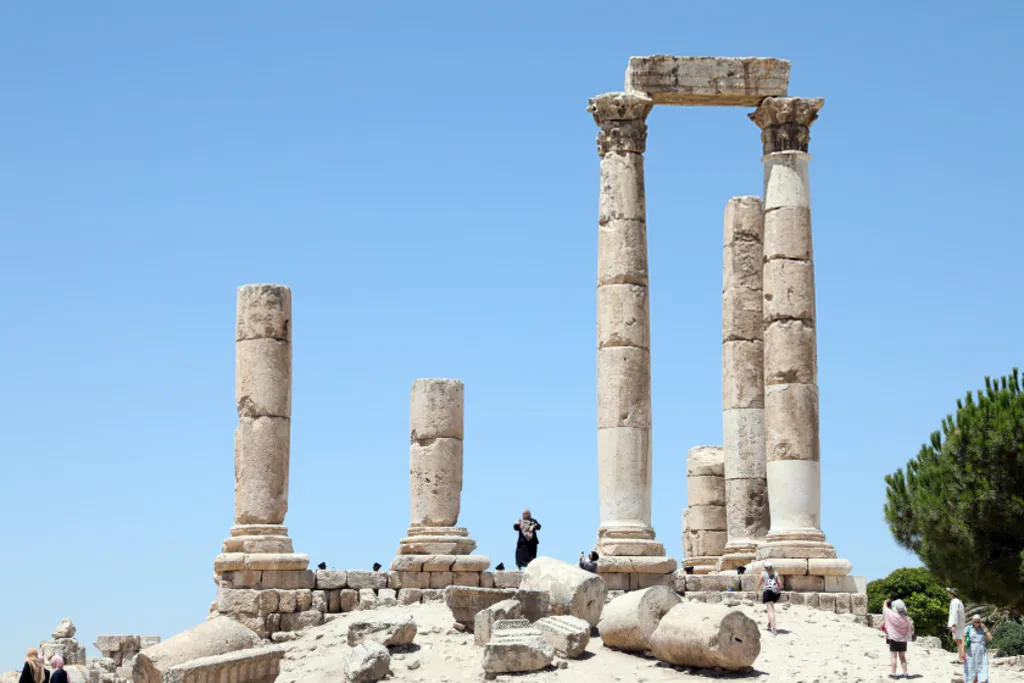 اجواء صيفية عادية في معظم المناطق حتى الخميس