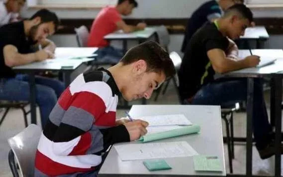 غرف عمليات لمتابعة التوجيهي