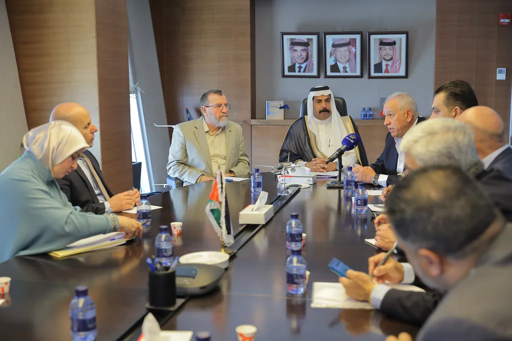  النقل النيابية  تزور  الملكية الأردنية 