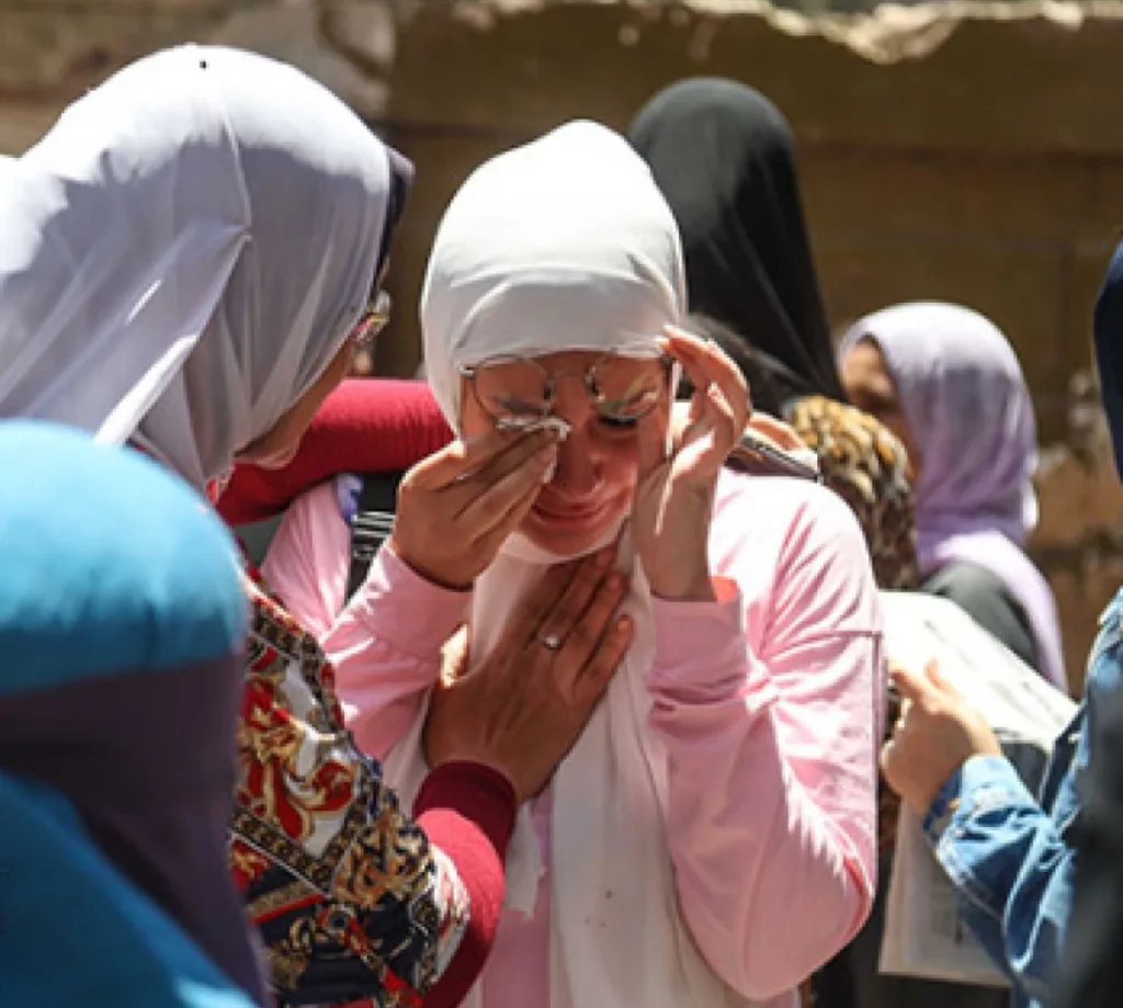 حالة من الاستياء والغضب بين طلبة  التوجيهي  بسبب صعوبة الورقة الثانية من امتحان الرياضيات